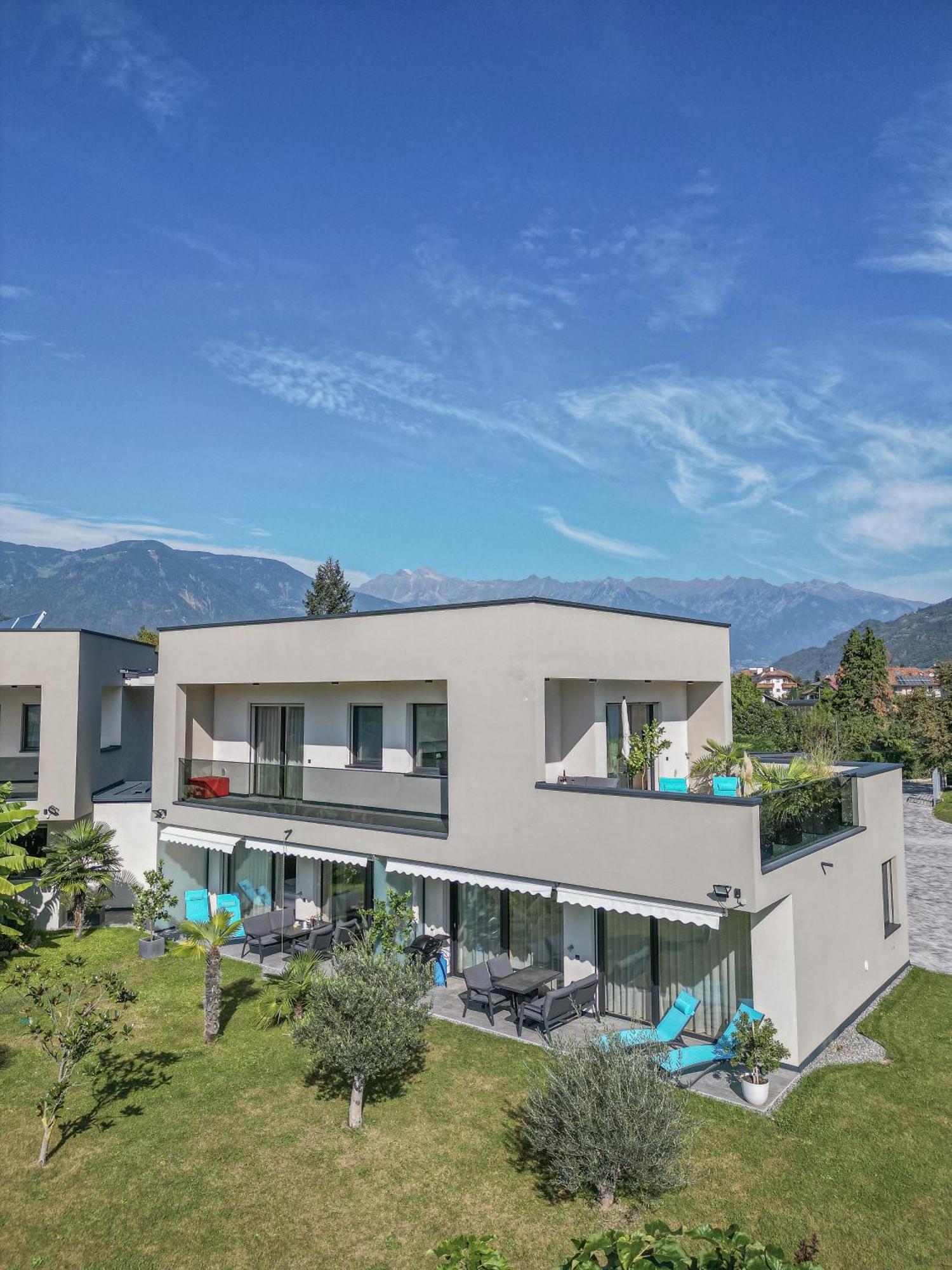 גרגצונה Garden Lodge מראה חיצוני תמונה