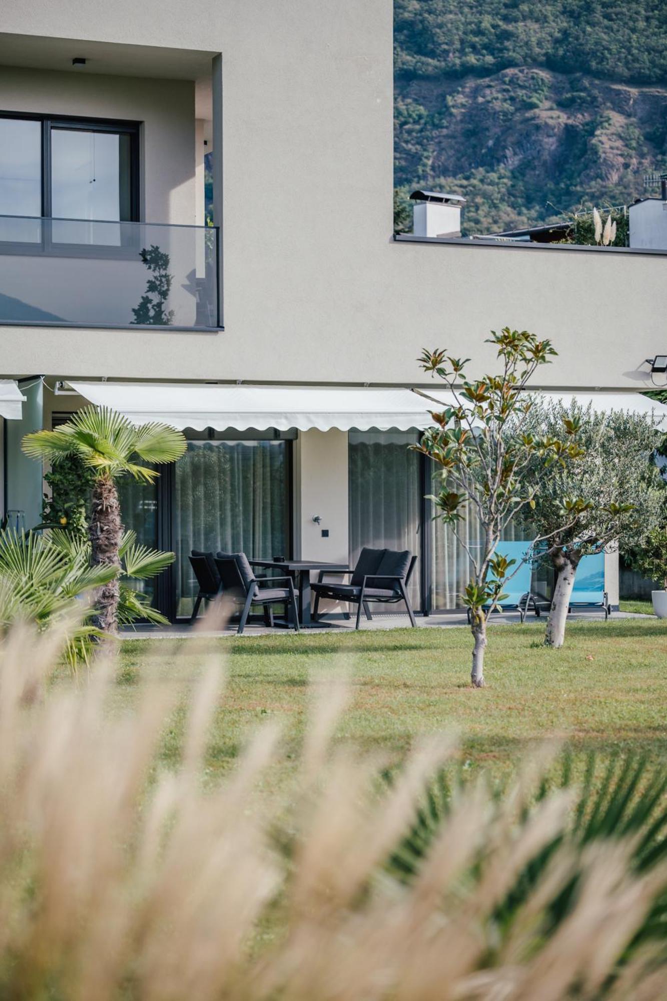 גרגצונה Garden Lodge מראה חיצוני תמונה